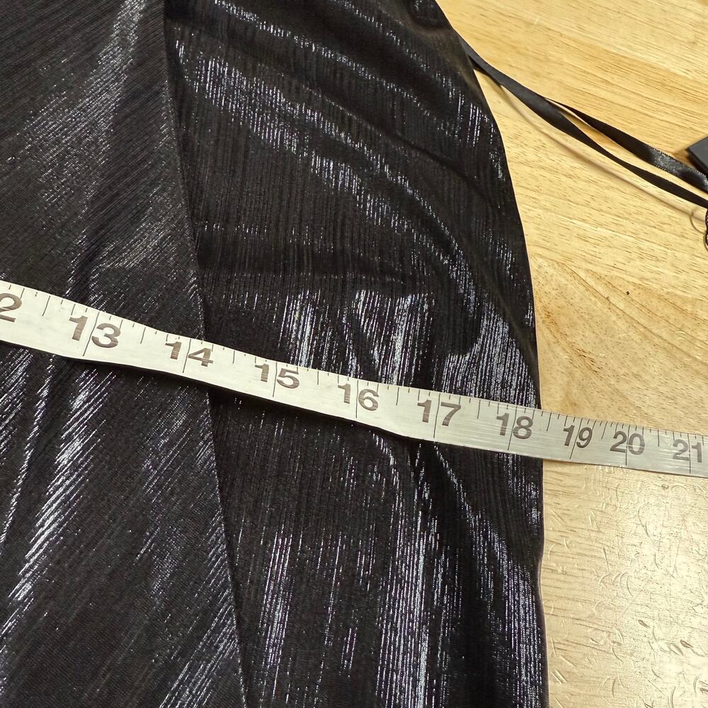 Mac Duggal NWT Black Princess Sleeve Cut Out Metallic Gown Deep V-neck Size 4 - Picture 9 of 10